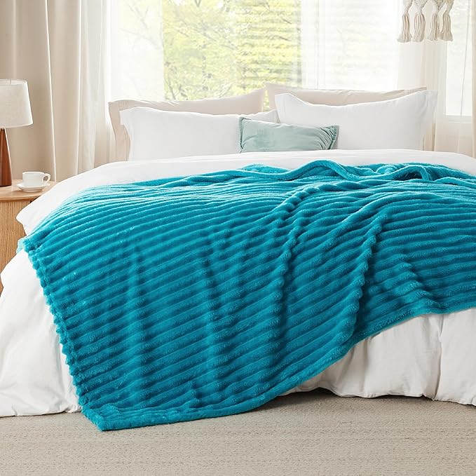 Bedsure GentleSoft Teal Fleece Blanket for Couch - Cozy Soft Blankets for Women, Cute Small Throws for Girls, 108x90 Inches
