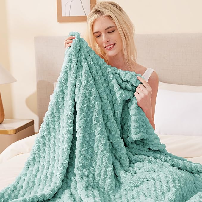 EXQ Home Fleece Throw Blanket for Couch or Bed - 3D Imitation Turtle Shell Jacquard Decorative Blankets - Cozy Soft Lightweight Fuzzy Flannel Blanket Suitable for All Seasons(50"×60",Cyan-Blue)