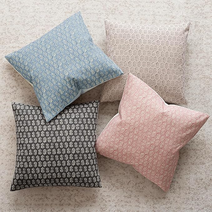 Foindtower Set of 2 Decorative Neutral Floral Print Throw Pillow Covers Vintage Accent Farmhouse Cushion Covers Boho Home Decor for Sofa Couch Chair Bedroom Living Room Outdoor,22×22 Inch,Light Pink
