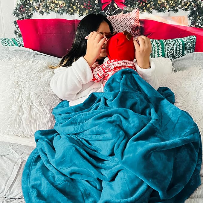 Bedsure Teal Blue Fleece Blanket 50x70 Blanket - 300GSM Soft Lightweight Plush Cozy Blankets for Bed, Sofa, Couch, Travel, Camping