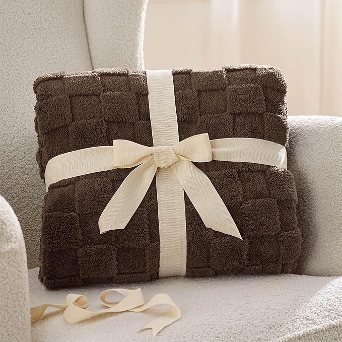 Bedsure GentleSoft Twin Blanket for Bed Brown - Super Soft Cozy Blankets for Kids Girls, Cute Fuzzy Fleece Throws for Bedroom Couch, 60x80 Inches