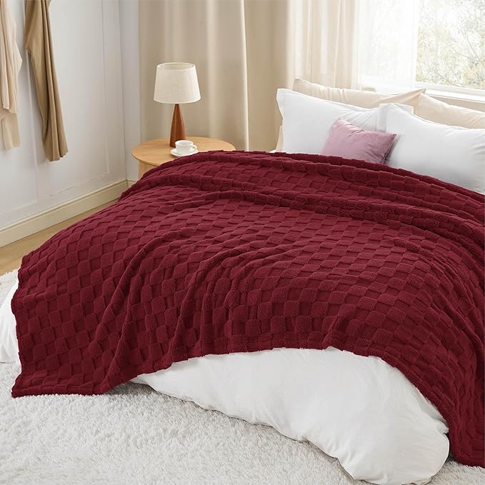 Bedsure GentleSoft Blankets Queen Size for Bed - Super Soft Cozy Mother's Day Blanket for Kids Girls, Large Fuzzy Fleece Throw for Bedroom Decor, Red, 90x90 Inches