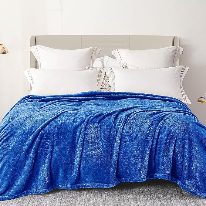 Exclusivo Mezcla Plush Fuzzy Fleece Bed Blanket Twin Size, Super Soft, Fluffy and Warm Blankets for Couch, Bed, All Season (Cobalt Blue, 90x66 inches)