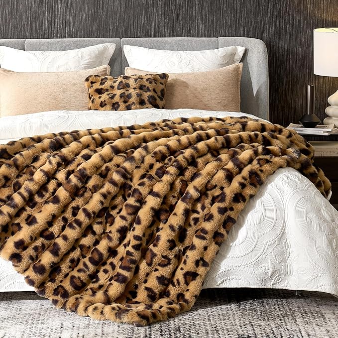 Cozy Bliss Cheetah Leopard Print Faux Fur Throw for Couch, Fuzzy Soft Plush Thick Bubble Blanket for Sofa Bedroom Living Room, 50x60 Inches Brown