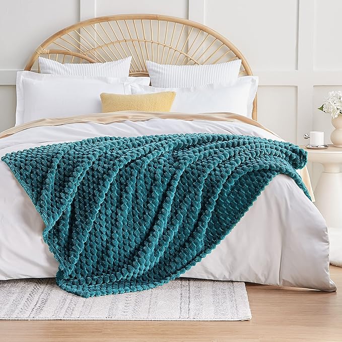 EXQ Home Fleece Throw Blanket for Couch or Bed - 3D Imitation Turtle Shell Jacquard Decorative Blankets - Cozy Soft Lightweight Fuzzy Flannel Blanket Suitable for All Seasons(50"×60",Teal)