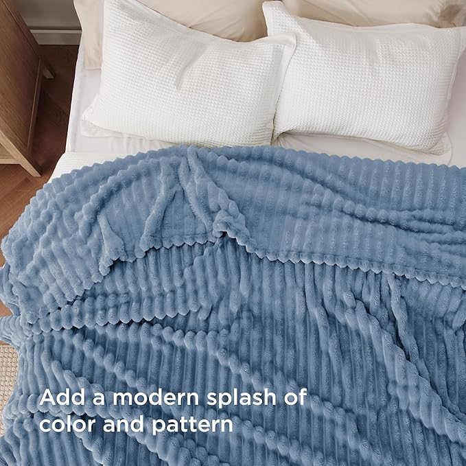 Bedsure GentleSoft Blue Full Blanket for Couch - Cozy Soft Blankets for Women, Cute Small Fleece Throws for Girls, Birthday Gifts for Women Decor Gifts, Blue, 84x90 Inches
