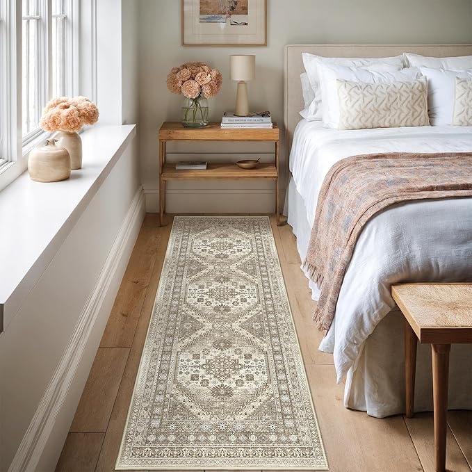 Kitchen Runner Rug Non Slip Washable 2.5x8, Soft Low Pile Entryway Rug Runners for Hallways,Carpet Runner for Living Room,Kitchen, Laundry, Bathroom(Brown,2.5'x8')