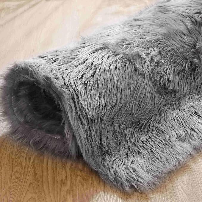 Goolela Fluffy Faux Fur Rug 4x6 Grey Faux SheepskinRug for Bedroom Bedside Fuzzy Furry Plush Soft Rugs for Living Room Home Office Washable Rectangle