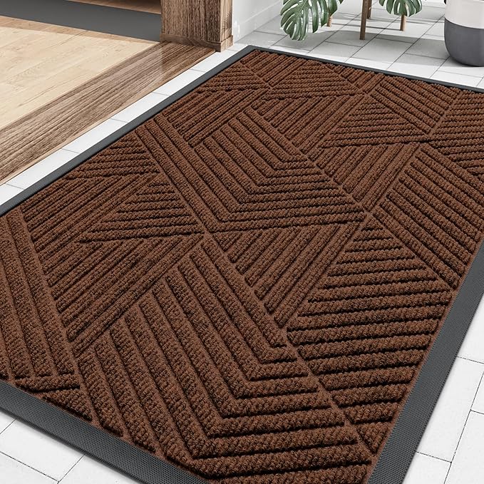 Smiry Front Door Mat Outside Entrance, Heavy Duty Sturdy Natural Rubber Doormat, Trap Dirt and Moisture, Easy Clean Low Profile Welcome Floor Mats for Indoor Outdoor Entry, 35X23 Inch, Deep Coffee