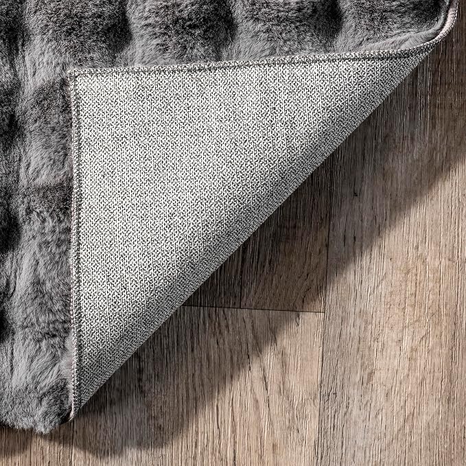 Nuloom Jeni Dark Grey, 6' Square, Solid Faux Rabbit, Fluffy and Cozy, High Traffic, Stain Resistant, Easy Clean, Durable Washable Area Rug for Bedroom, Living Room, Dining, Den, Foyer, Entryway